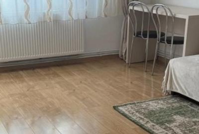 Garsonieră decomandată în Tractorul - 4