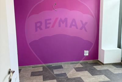 Spațiu comercial, de 92.2 mp, în Central - 7