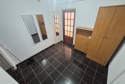 1 Cam-Complexul Studentesc-5 Min Centru--Mobilat--Aer Conditionat-280 Euro! - 9