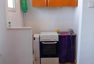 Garsonieră semidecomandată în Titan - 4