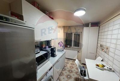 Apartament 4 camere in zona Nord - 4