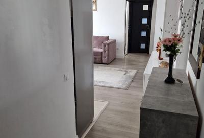 Apartament cu 3 camere decomandat în Șelimbăr - 3