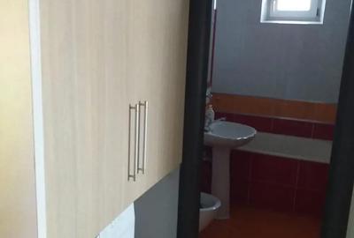 Apartament cu 3 camere decomandat în Central - 3