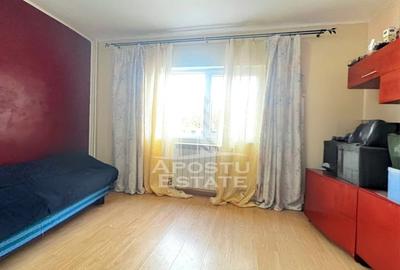 Apartament cu 2 camere semidecomandat, mobilat în Confecții - 4