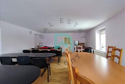 Apartament cu 5 camere semidecomandat în Brașovul Vechi - 9