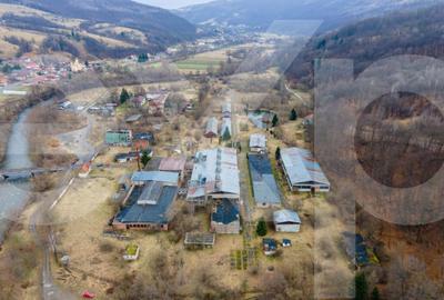 Spațiu comercial, de 5,000 mp, în Bucea - 14