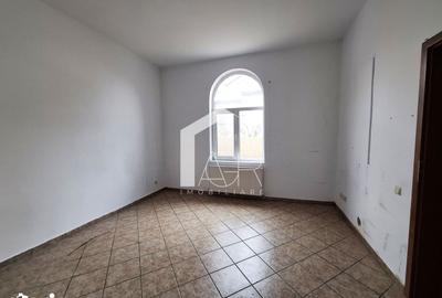 Casă cu 4 camere cu Teren 234 Mp în Transilvaniei - 13