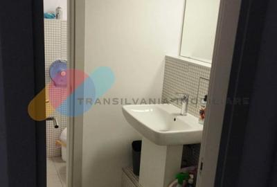 Apartament 4 camere, Finisaje moderne, Locatie centrala - Pta. Mihai Viteazu Apartament 4 camere, Finisaje moderne, Locatie centrala - Pta. Mihai Viteazu - 4