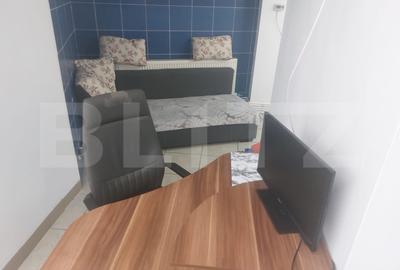 Spatiu comercial de inchiriat cu terasa - 4