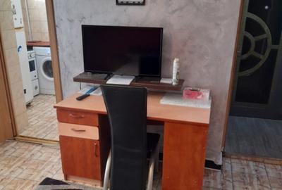 Ofer inchiriere garsoniera ultracentral parter Pitesti - 5