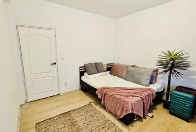 Apartament 3 camere in vila Giulesti zona linistita si curte generoasa etaj 1 - 5