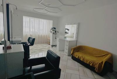 Apartament cu 3 camere, mobilat în Micro 9 - 12
