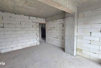 Garsonieră decomandată în Nicolina - 2