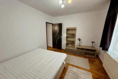 Apartament cu 2 camere decomandat în 7 Noiembrie - 2