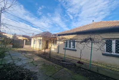 Oportunitate!Dacia-Hasdeu-casa renovabila cu teren 743mp........249900e. - 5