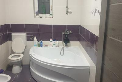 Casă cu 4 camere cu Teren 493 Mp în Central - 10