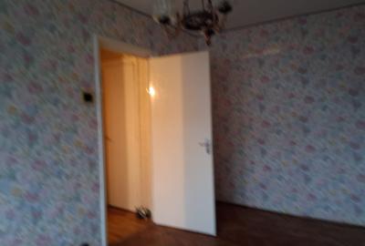 Apartament cu 3 camere semidecomandat în Podu Roș - 7