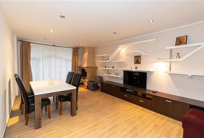 Duplex cu 8 camere cu Canalizare în Central - 2