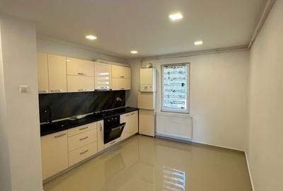 Apartament cu 3 camere în Central - 1