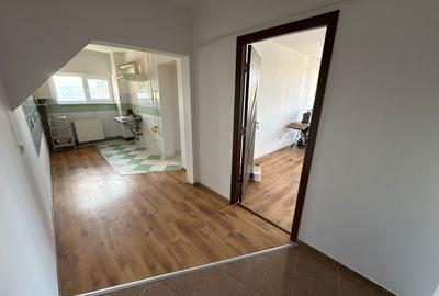 Apartament 2 camere 49 M? + balcon 10 M? cu priveliste Simeria - 4
