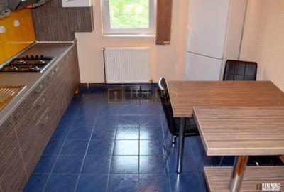 Peste drum de Iulius Mall/Town; centrala proprie, modern amenajat. - 10