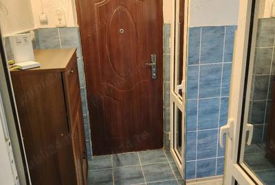 Apartament cu 3 camere semidecomandat în Central - 7