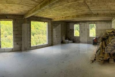 Casă cu 4 camere decomandat cu Teren 1000 Mp în Central - 6