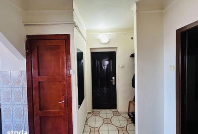 Apartament cu 3 camere decomandat, mobilat în Piața Cluj - 13
