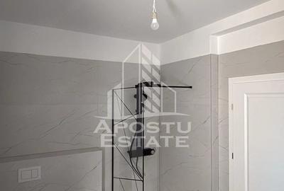 Casă cu Teren 252 Mp în Remetea Mare