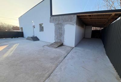 Spațiu comercial, de 290 mp, în Siliștea - 4