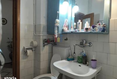 Apartament cu 2 camere decomandat în Calea Galați - 17