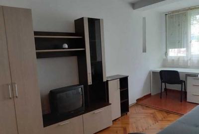 Apartament cu 2 camere decomandat în Rogerius - 3