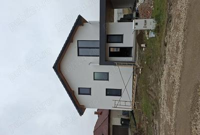 Casă cu 3 camere în Central - 5