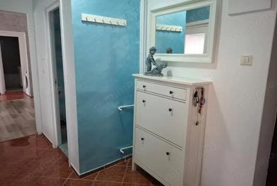Apartament cu 3 camere semidecomandat în Central - 10