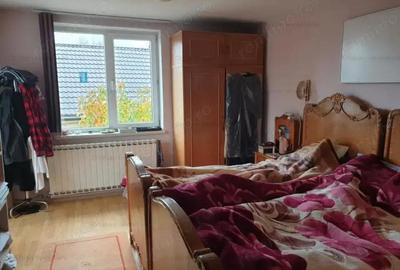 Spatiu comercial si VILA P+1 Artera ULTRACIRCULATA 298mp construiti, teren 346 mp Spatiu comercial si VILA P+1 Artera ULTRACIRCULATA 298mp construiti, teren 346 mp - 4