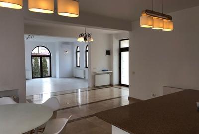 Vila amplasata stradal, individuala, spatii generoase si finisaje premium - 7