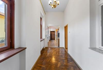 Apartament cu 3 camere de inchiriat in zona Ultracentral - 3