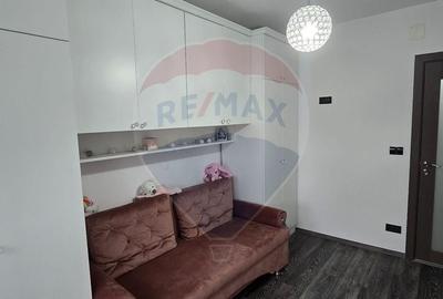 Apartament Central cu 4 Camere  in Chisineu-Cris - 4