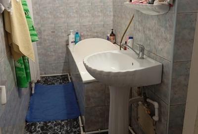 Apartament cu 2 camere decomandat în - 11