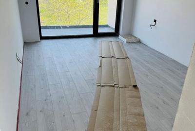 Casă cu 4 camere cu Teren 400 Mp în Exterior Vest - 1