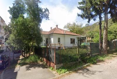 Casă individuală cu 3 camere cu Canalizare în Grigorescu - 1