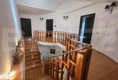 Casă cu 7 camere cu Teren 292 Mp în Central - 14