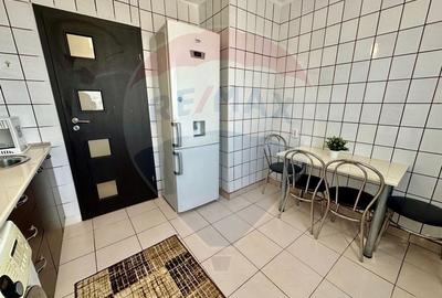 Vanzare apartament 3 camere zona Crangasi - 7