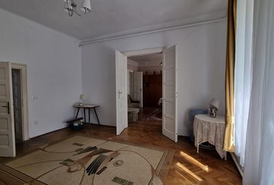 Casă individuală cu 3 camere cu Canalizare în Titulescu - 12