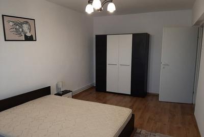 Apartament cu 3 camere decomandat în Spitalul Județean - 2