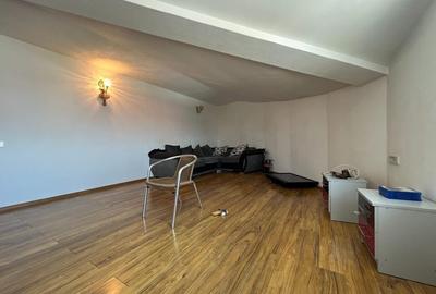 Casa Spațioasă cu Parter, Etaj și Mansardă în Zona Dobroești - 10
