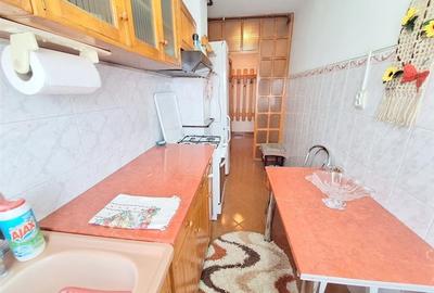 Apartament 2 camere semidecomandat , zona Milcov - 7