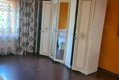 Vand casa in comuna Biled sau schimb cu apartament 3 camere