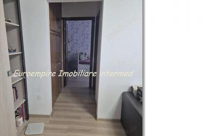 Apartament 2 camere zona Abator