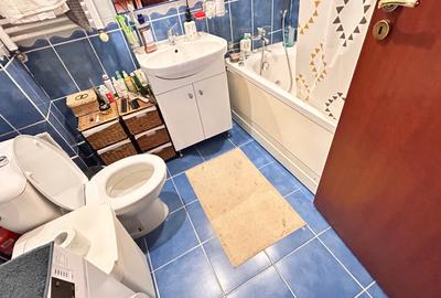 Piata Sudului - constructie 2006 ,suprafata 65 mp + 1 loc parcare = 150.000 Euro - 4